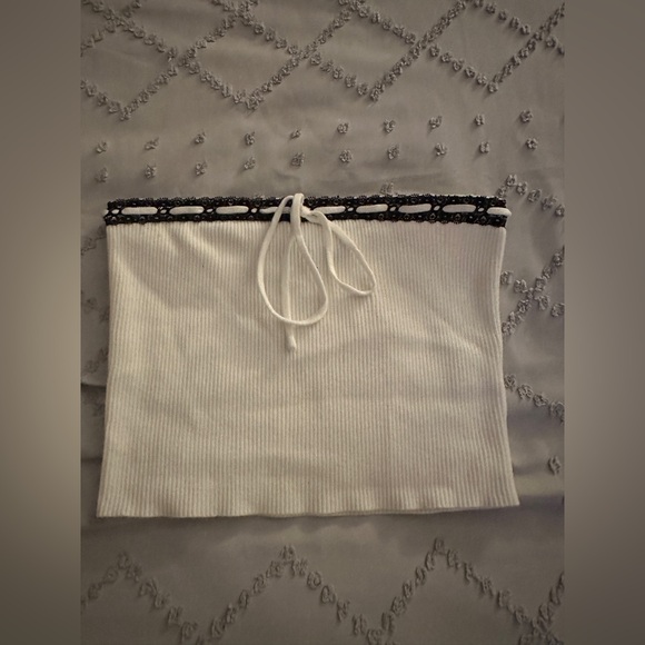 Set - Picture 2 of 9